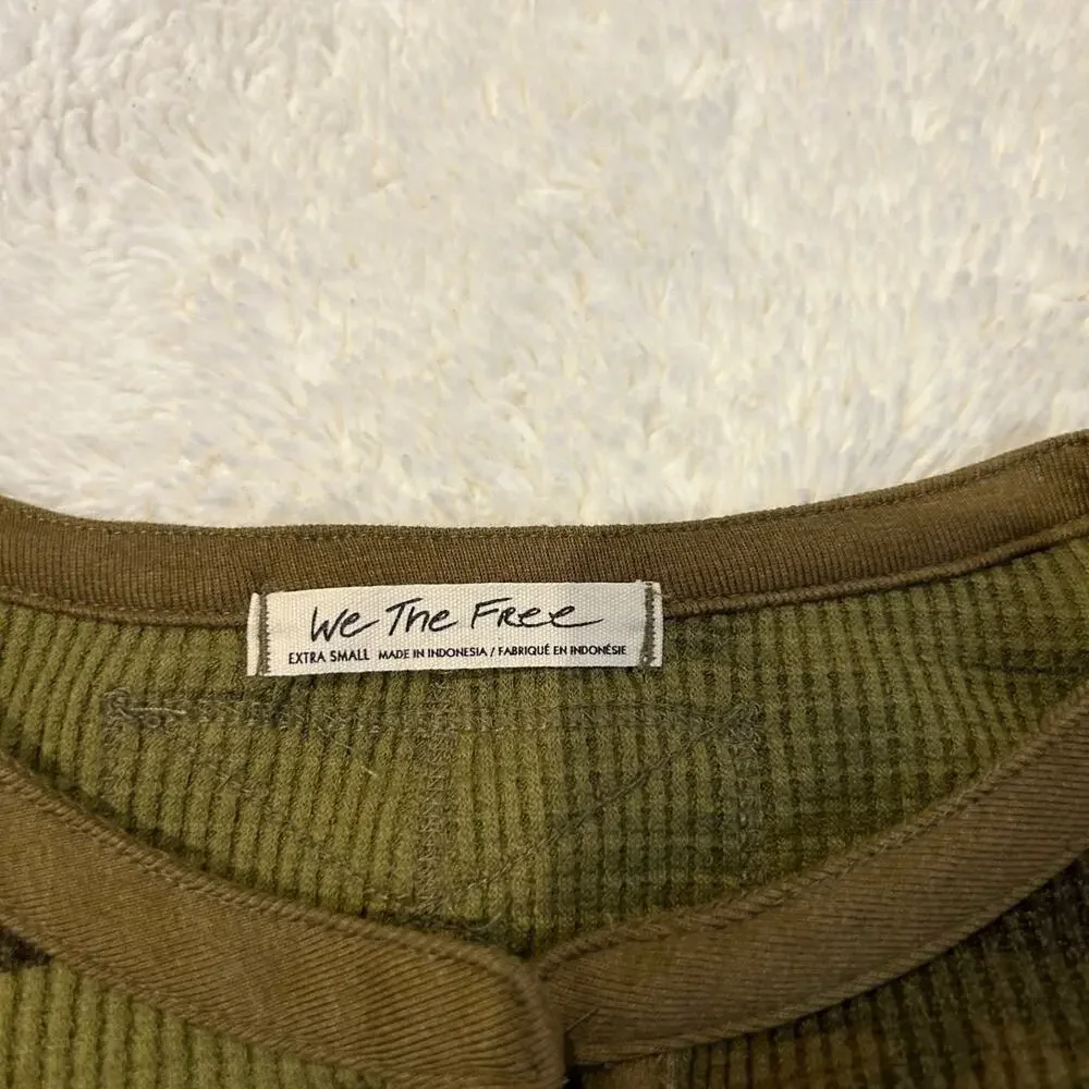 We the Free Womens Green Camp Long Sleeve Size XS Grunge/Indie/Dark Core - Picture 5 of 6